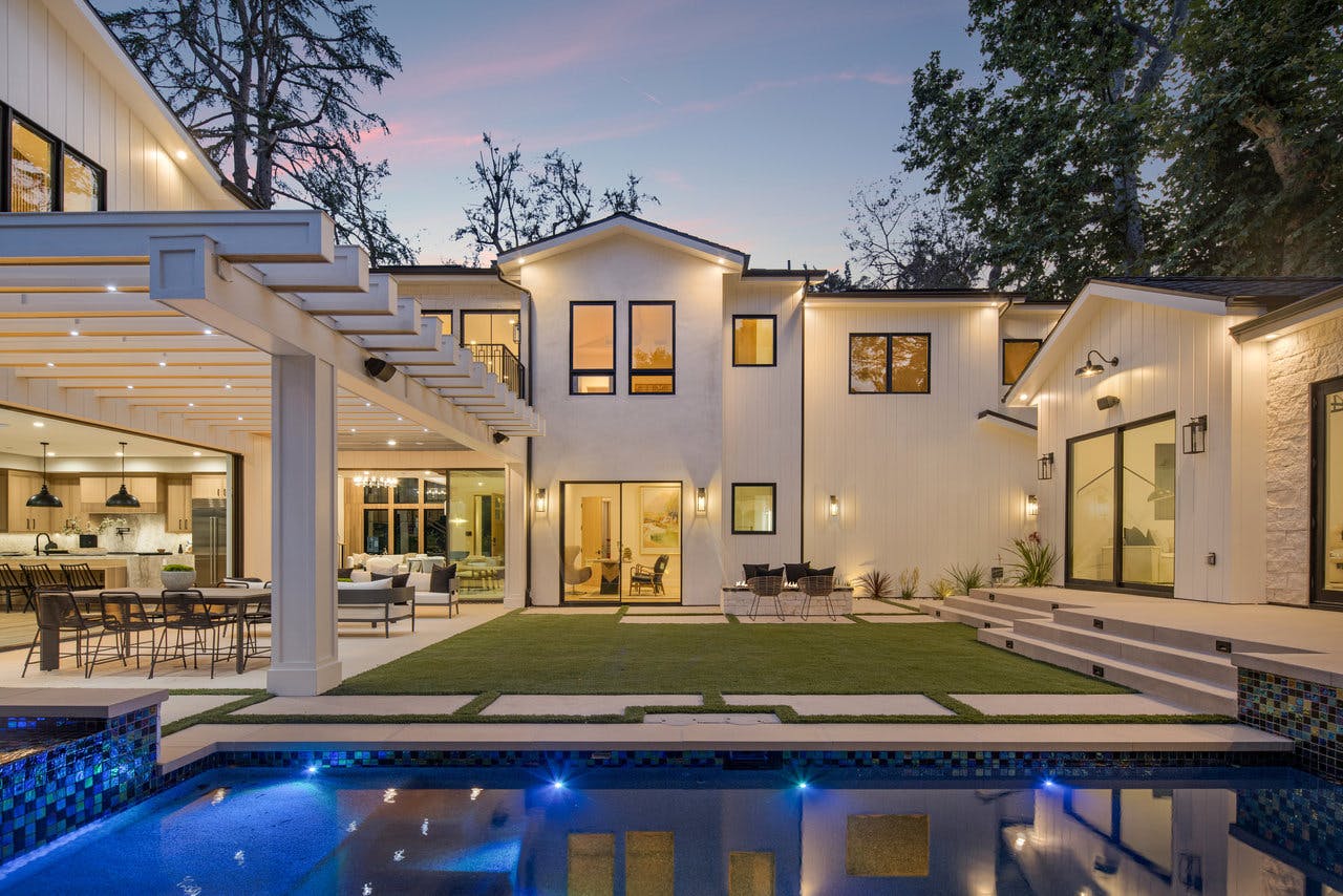 Meridith-Baer-Home-Home-Staging-California-Westwood-Hills-Modern-Outdoor